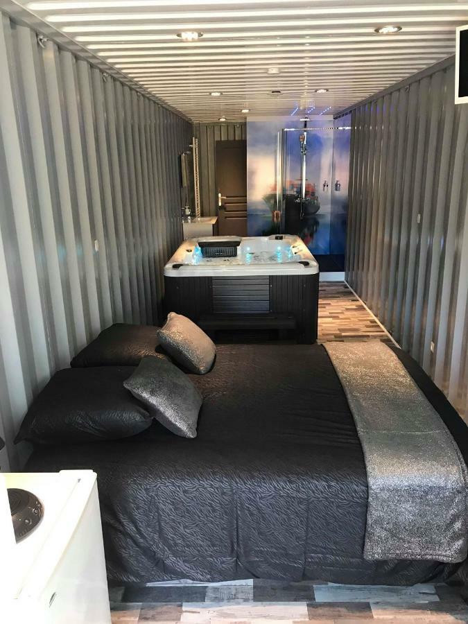 Апартаменты Les Docks Insolite & Spa Berck Экстерьер фото